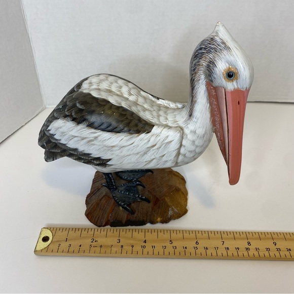 Wooden Painted Pelican Home Decor - Picture 12 of 14